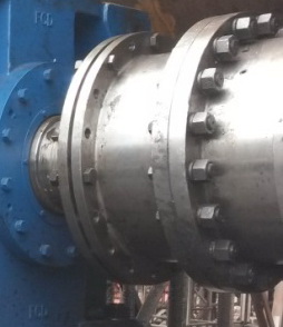 Large machine with hard to rotate shafts-cropped